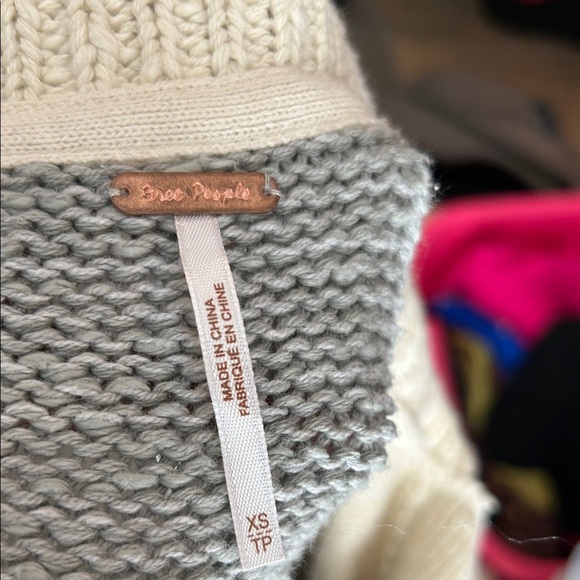 Free People Women’s Pembrook Oversize Sweater In Ivory Combo Size XS - Picture 2 of 12